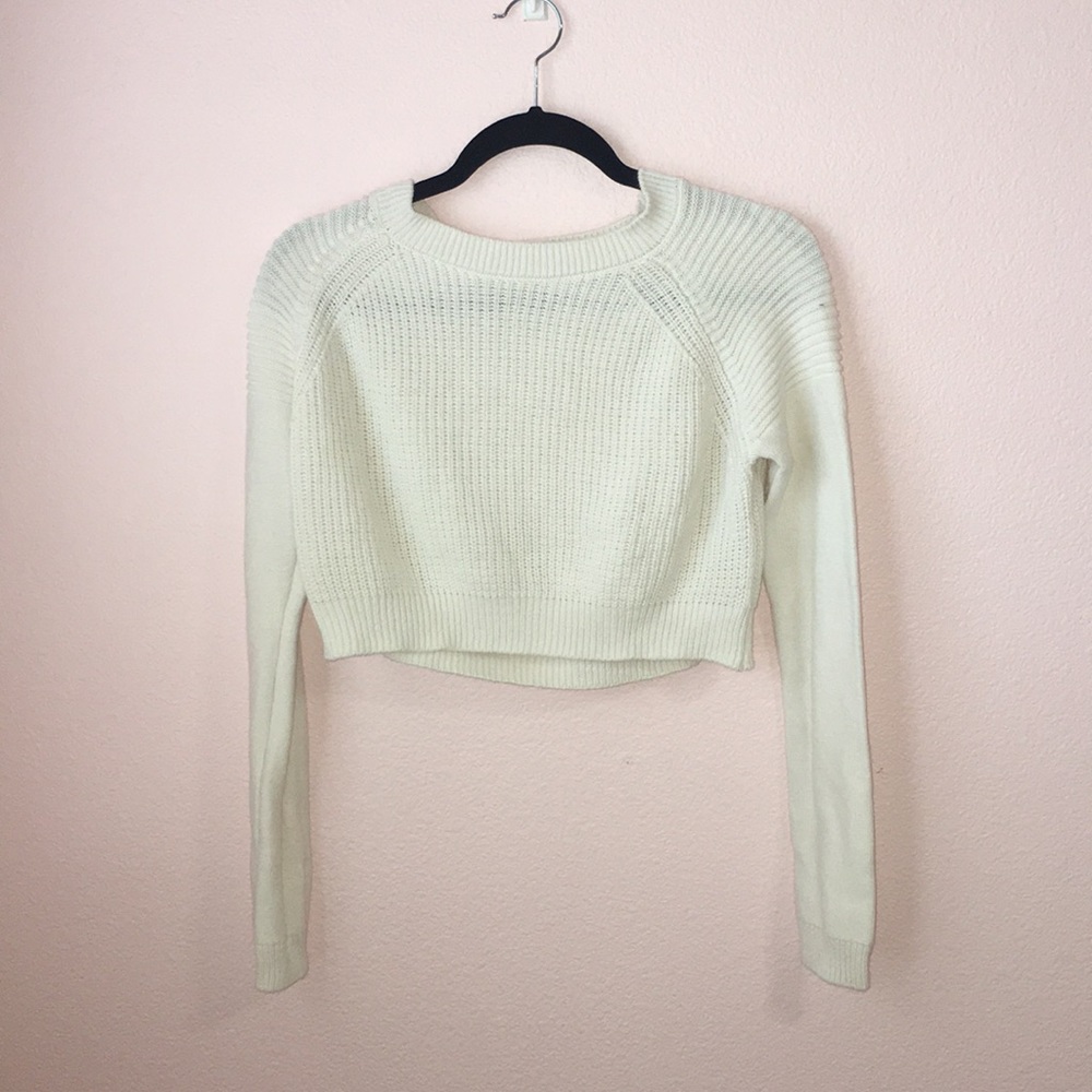 Knitted Cropped Sweater